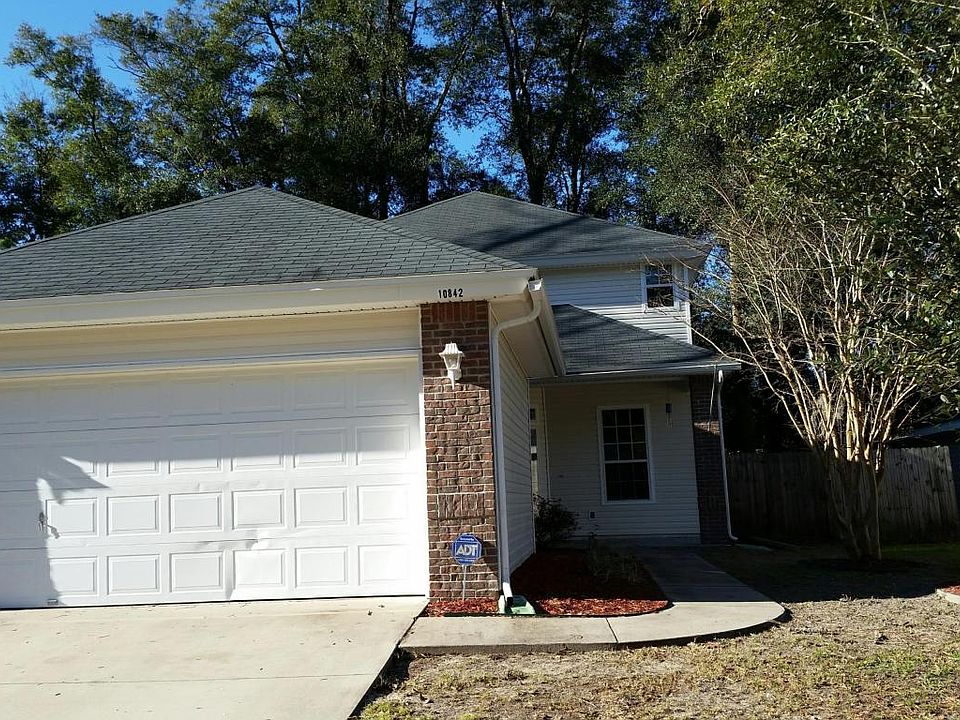 1st image of 10842 Campus Heights Ln