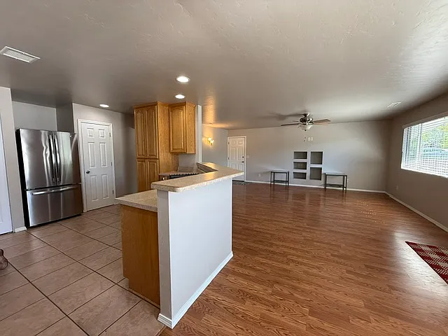 914 Jovian Dr — Photo 21