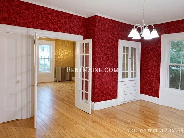 91 State St APT 1, Brewer, ME 04412