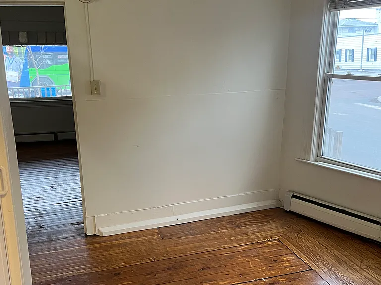 282 Pearl St #2 — Photo 7