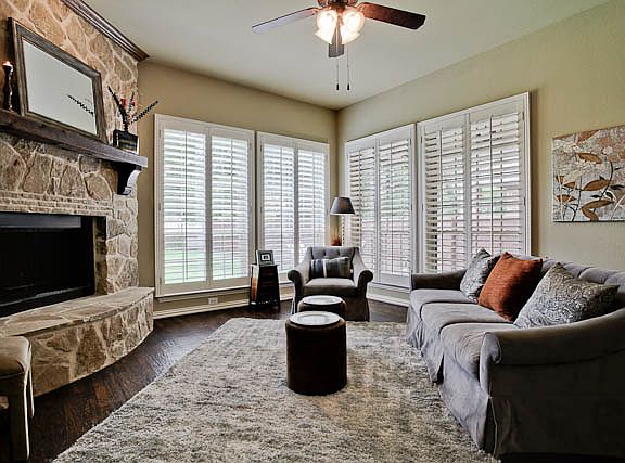 2nd image of 3433 Beaver Creek Ln