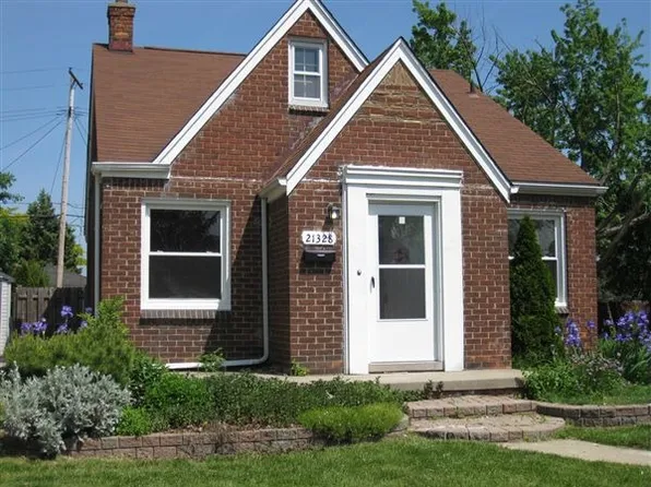 21328 Redmond Ave, Eastpointe, MI 48021