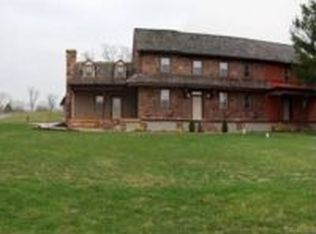 2393 Pinch Rd, Manheim, PA 17545