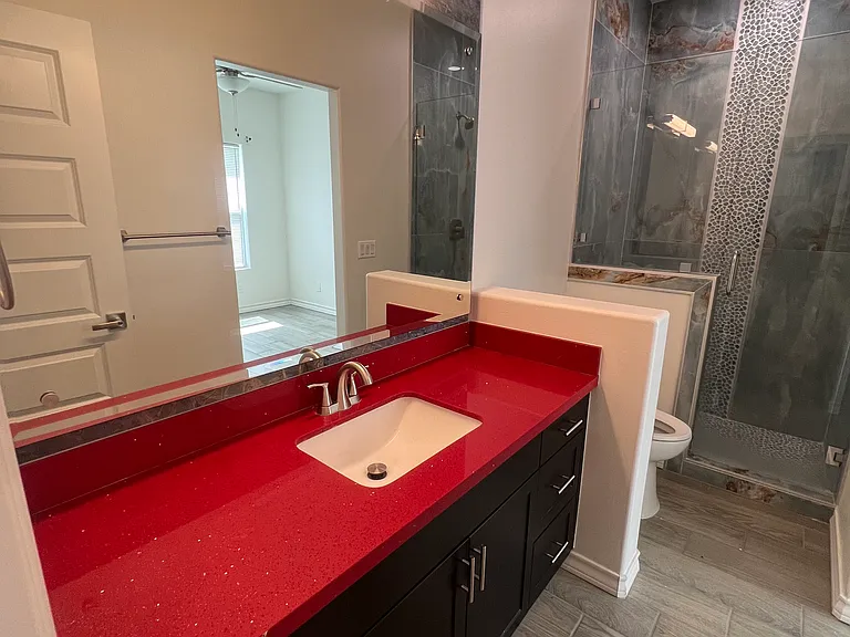 1009 W Cano St #2 — Photo 8