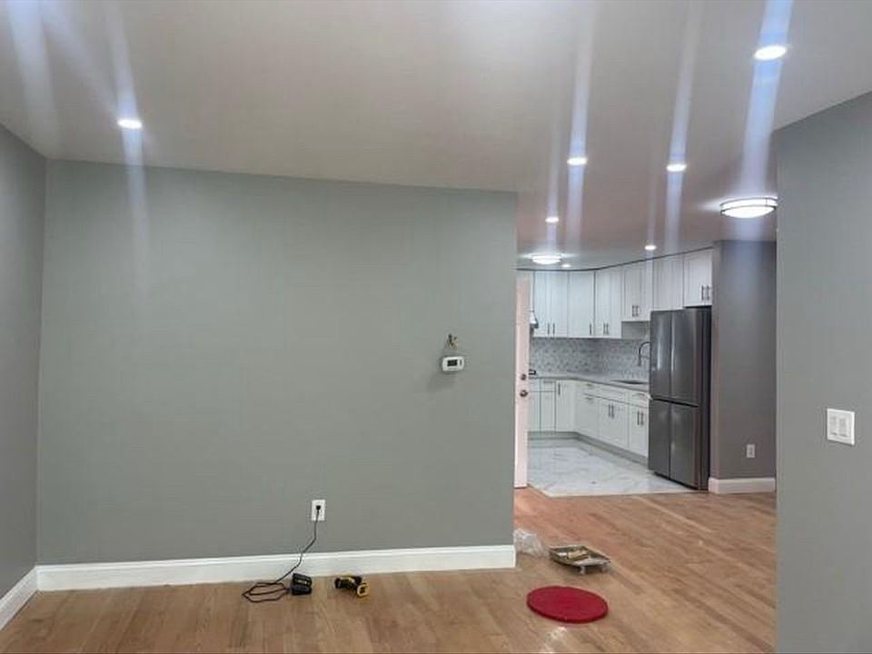 1st image of 14430 38th Ave Floor 3