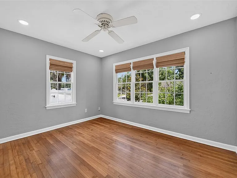2732 Newark Way — Photo 18