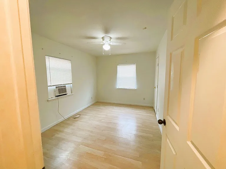 3815 Drew St — Photo 6