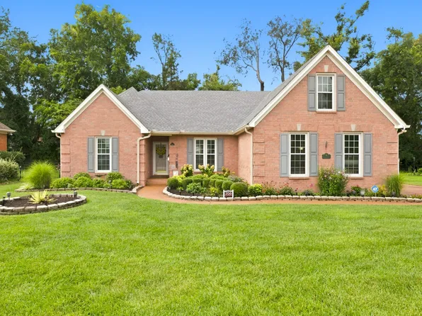 206 Savannah Rdg, Murfreesboro, TN 37127