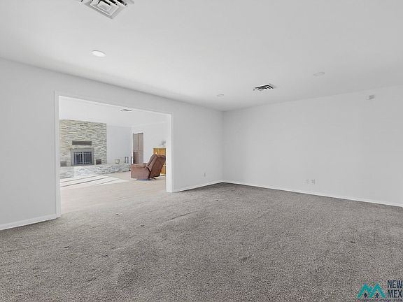 3rd image of 1324 Dona Ave