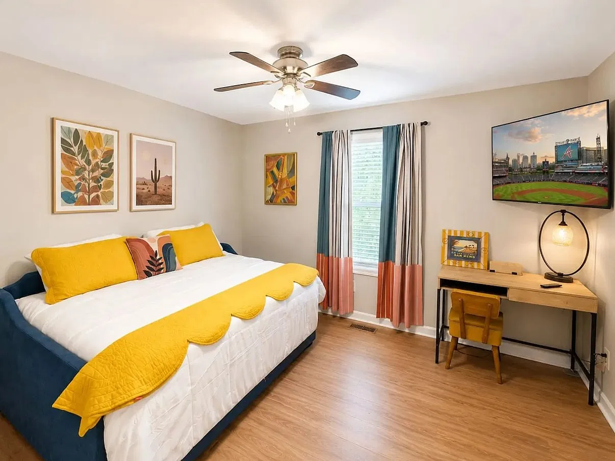 3 bed, 1500 sqft, $4,500 — Photo 1