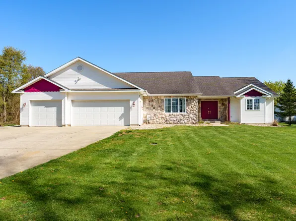 8773 E B Ave, Richland, MI 49083