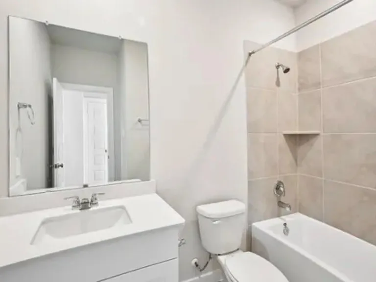 9450 Herons Preserve — Photo 31