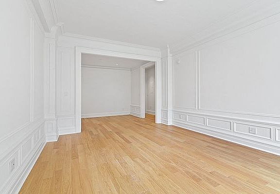 3rd image of 838 W End Ave APT 4C
