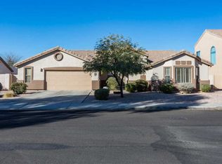 1042 N Martingale Rd, Gilbert, AZ 85234