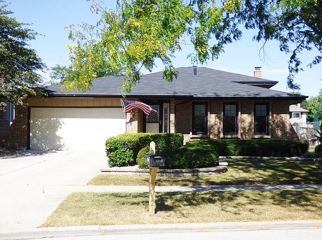 1st image of 9012 Magnolia Ln