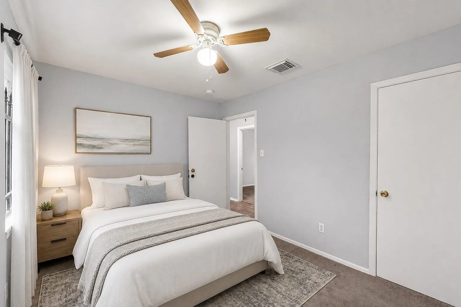 3 bed, 2.0 bath, 1431 sqft, $1,700 — Photo 3