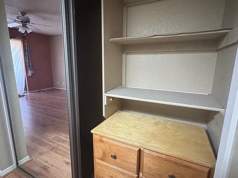 2022 Merrill Ln #6D — Photo 15