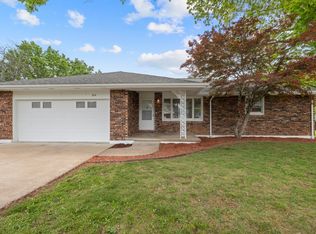 304 Greenbrier Lane, Hollister, MO 65672