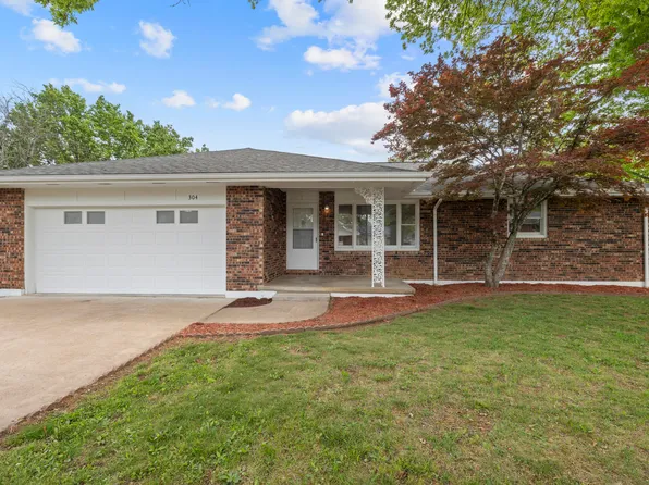 304 Greenbrier Lane, Hollister, MO 65672