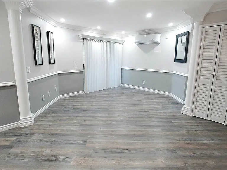 Village Beesan Condos — Photo 12