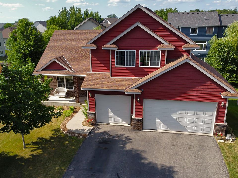 1st image of 1403 9th St SE