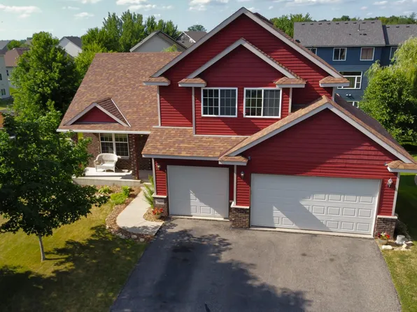 1403 9th St SE, New Prague, MN 56071