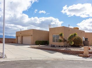 4900 Mikell Ct NW, Albuquerque, NM 87114