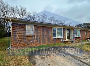 2412 J Mack Cir SW, Cleveland, TN 37311