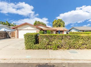 1817 Milpas Ln, Modesto, CA 95355