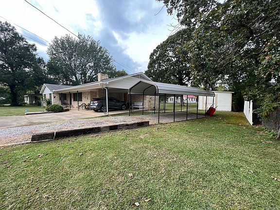 4th image of 800 Huie Ave