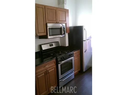 Rented by Bellmarc Realty | media 5