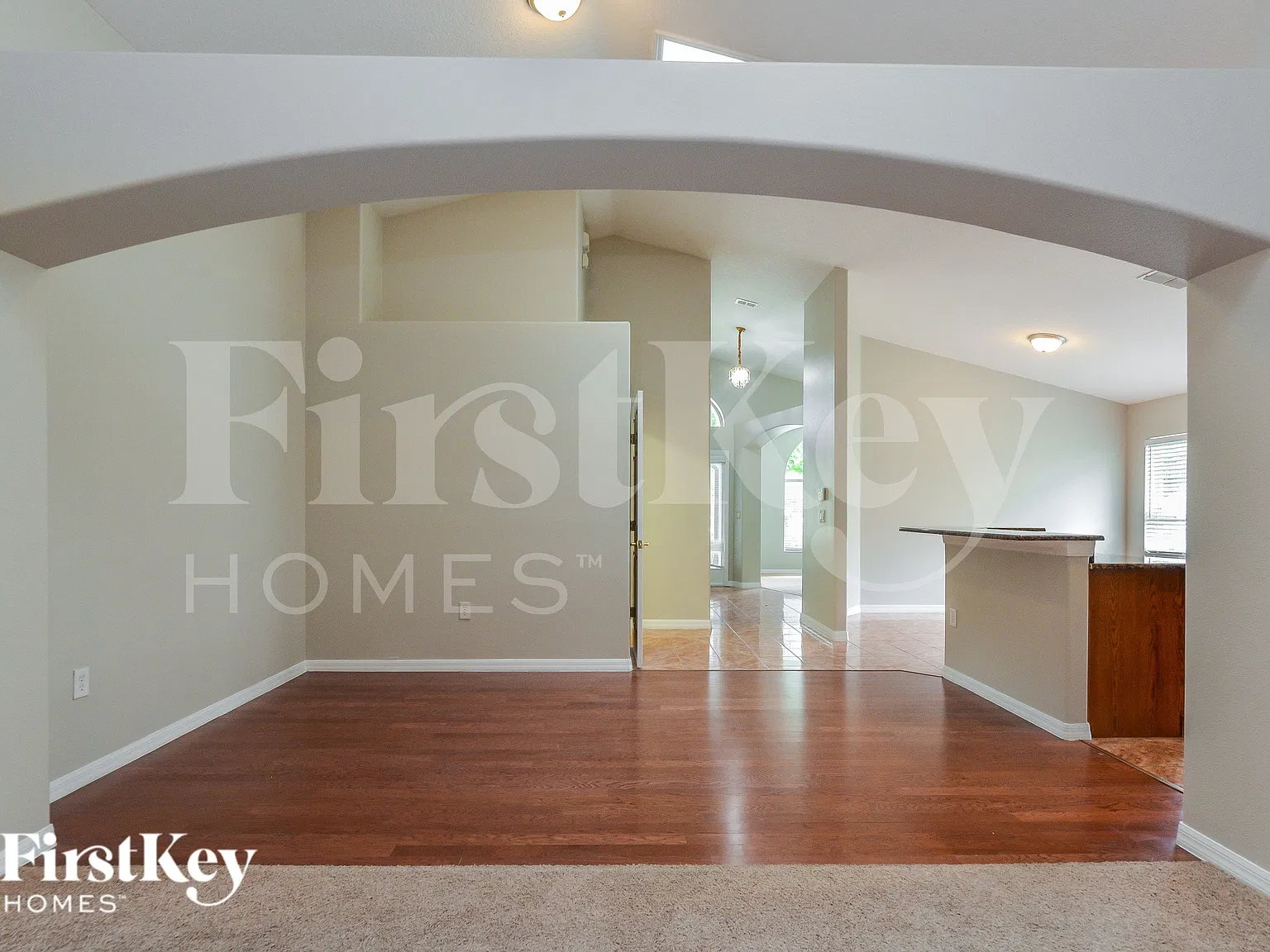 4 bed, 3.0 bath, 2197 sqft, $2,375 — Photo 3