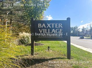 15041 Baxter Village Dr APT E, Chesterfield, MO 63017