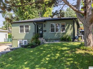 7434 Joseph Ave, La Vista, NE 68128