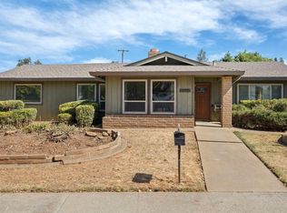 9542 2nd Ave, Elk Grove, CA 95624