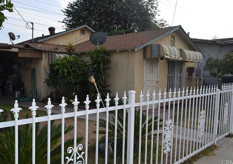 1st image of 2712 Charlotte Ave