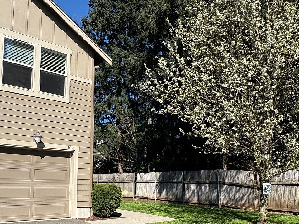 1st image of 5010 Nicholson Rd Unit 104