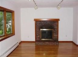 2nd image of 12 Oxbow Ln