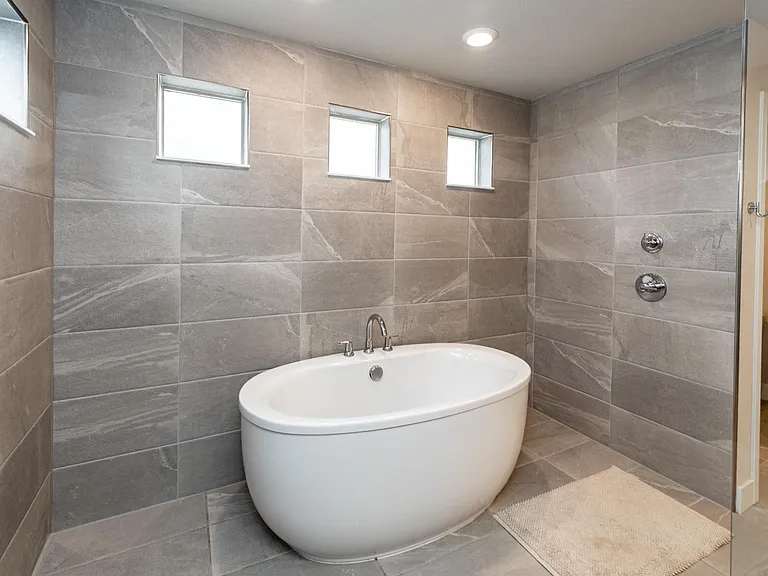 5902 Carrick Ln — Photo 29