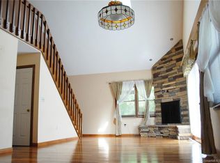 17 Daniel Dr #17, East Windsor, CT 06088