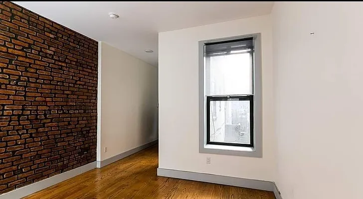 Rented by Cheskel Meisels, LREB | media 4