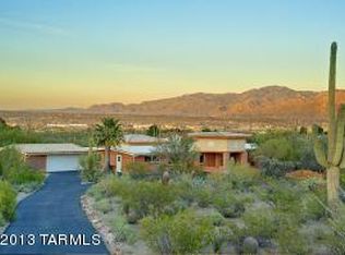 6850 N Wade Rd, Tucson, AZ 85743