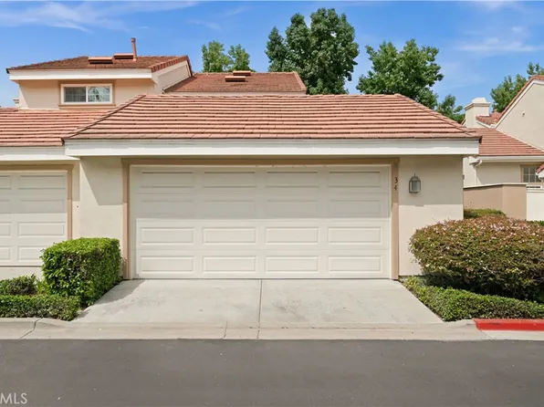 34 Oxford #36, Irvine, CA 92612