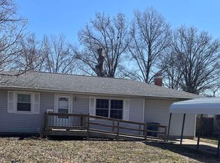 1425 Mitchell Ave, Centralia, IL 62801