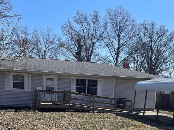 1425 Mitchell Ave, Centralia, IL 62801