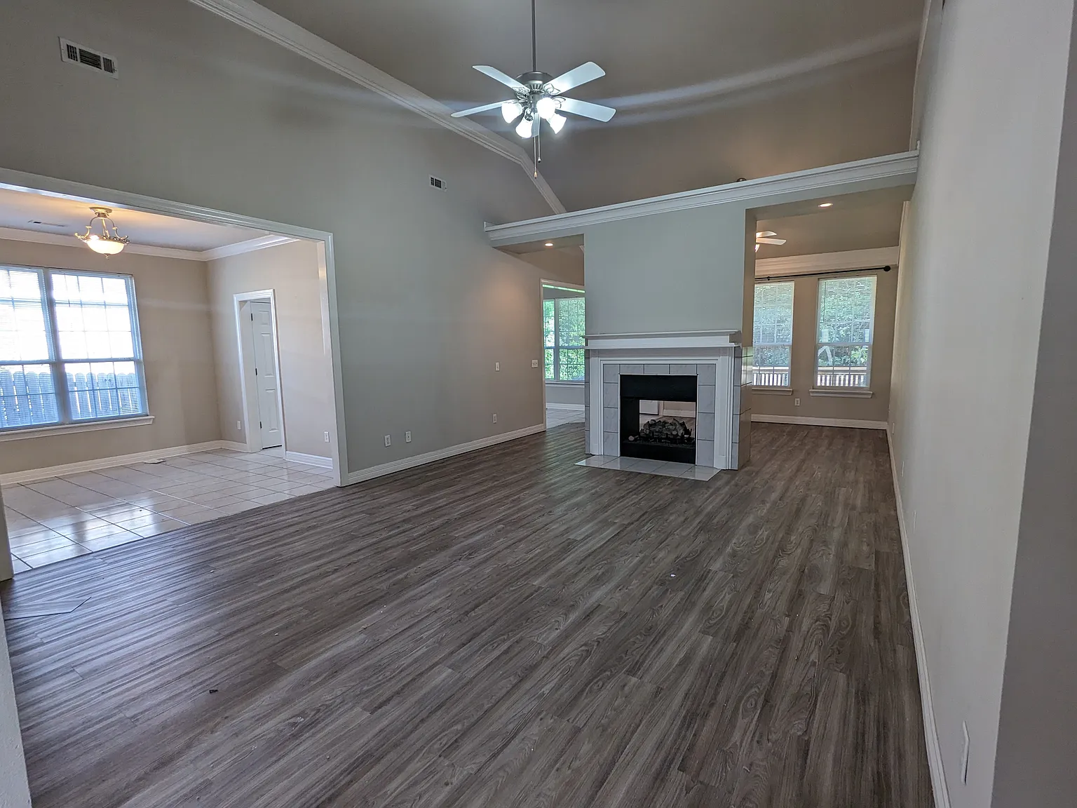 3 bed, 1746 sqft, $2,000 — Photo 2