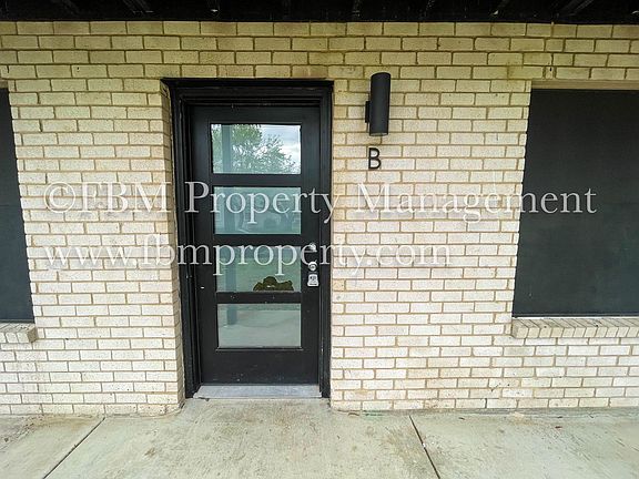 2nd image of 1401 N Clay St APT B