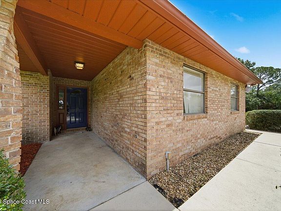 3rd image of 2785 Beran Ln