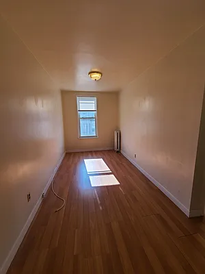 Rented by Bouklis Group | media 2
