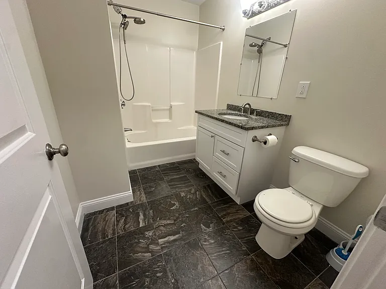 50 Liberty St #3R — Photo 12